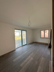 Moderne 2 Zimmer Neubauwohnung mit Terrasse